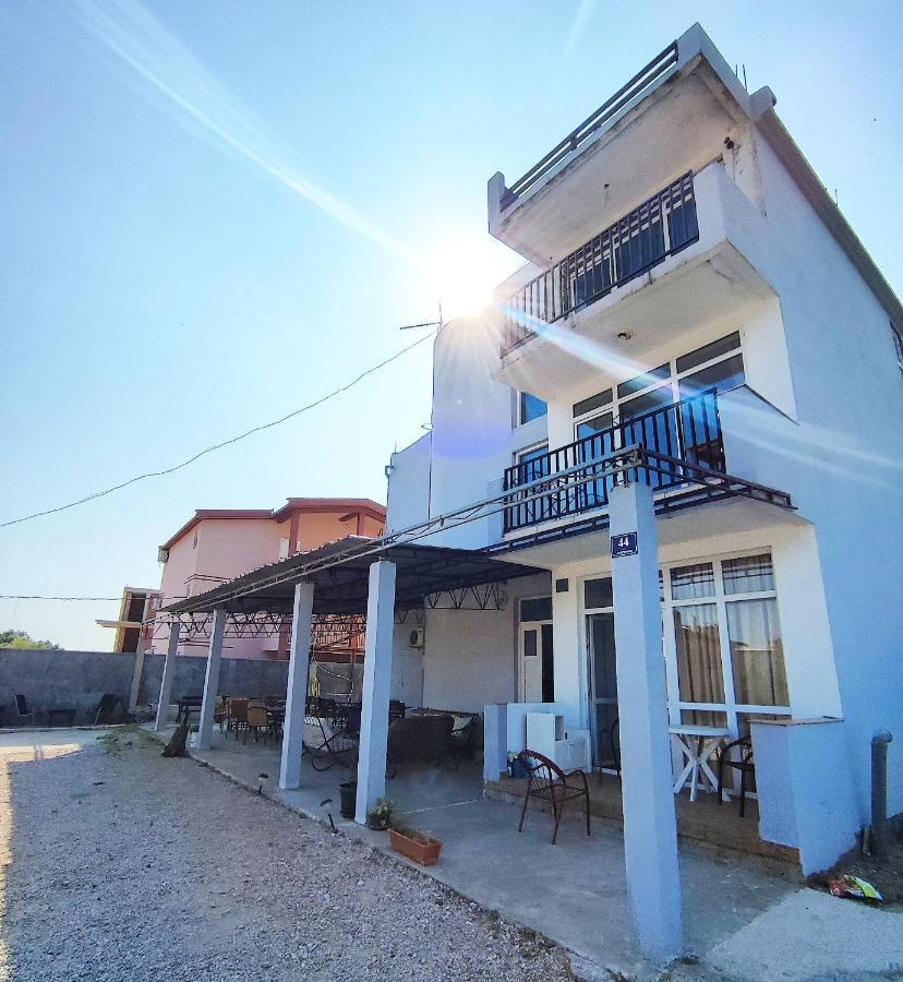 Apartments Dea بار المظهر الخارجي الصورة